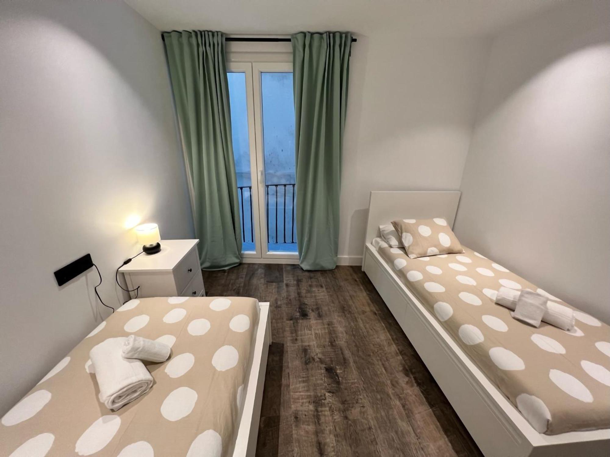 Apartamenticos El Tubo I سرقسطة المظهر الخارجي الصورة