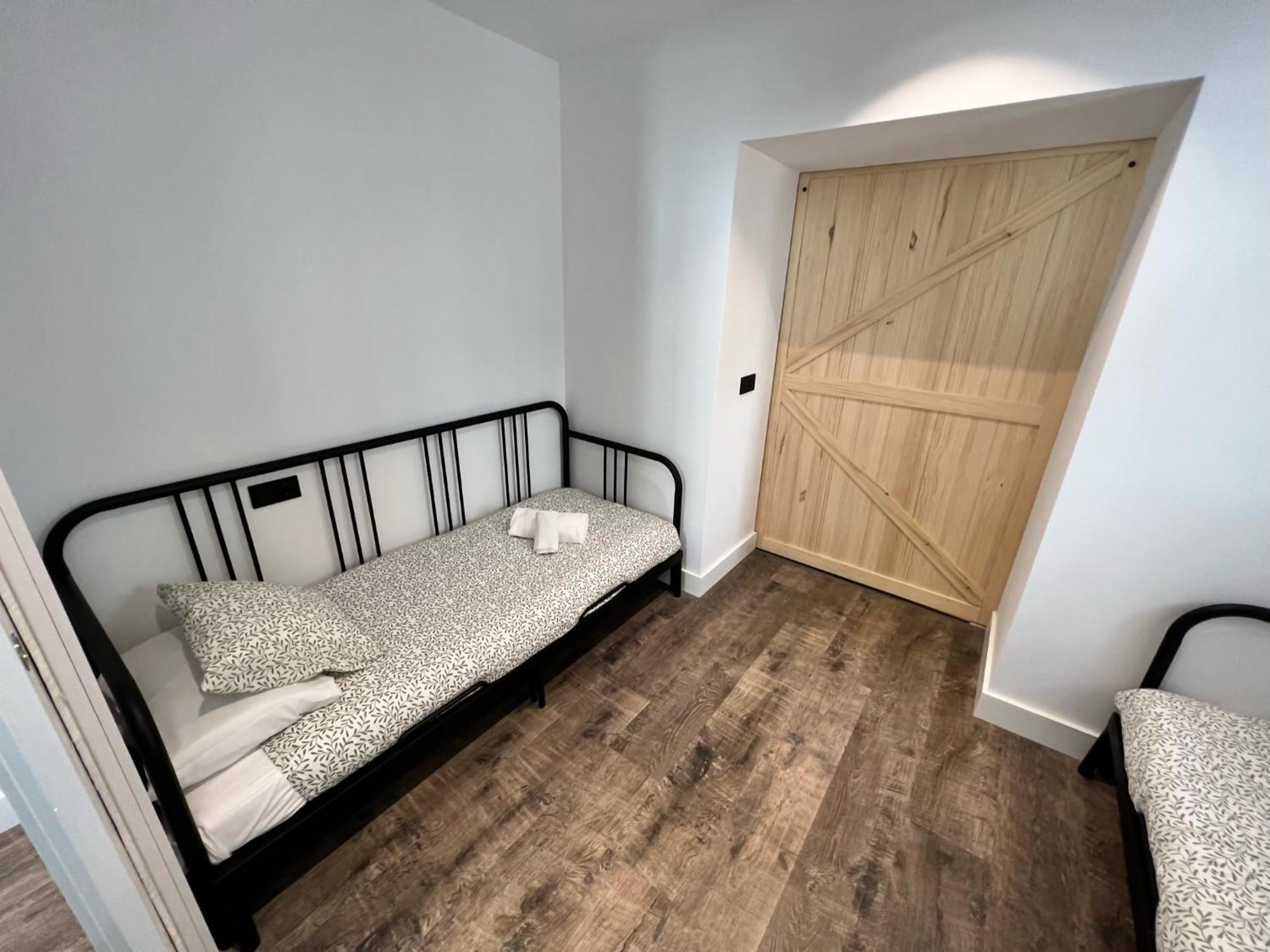 Apartamenticos El Tubo I سرقسطة المظهر الخارجي الصورة