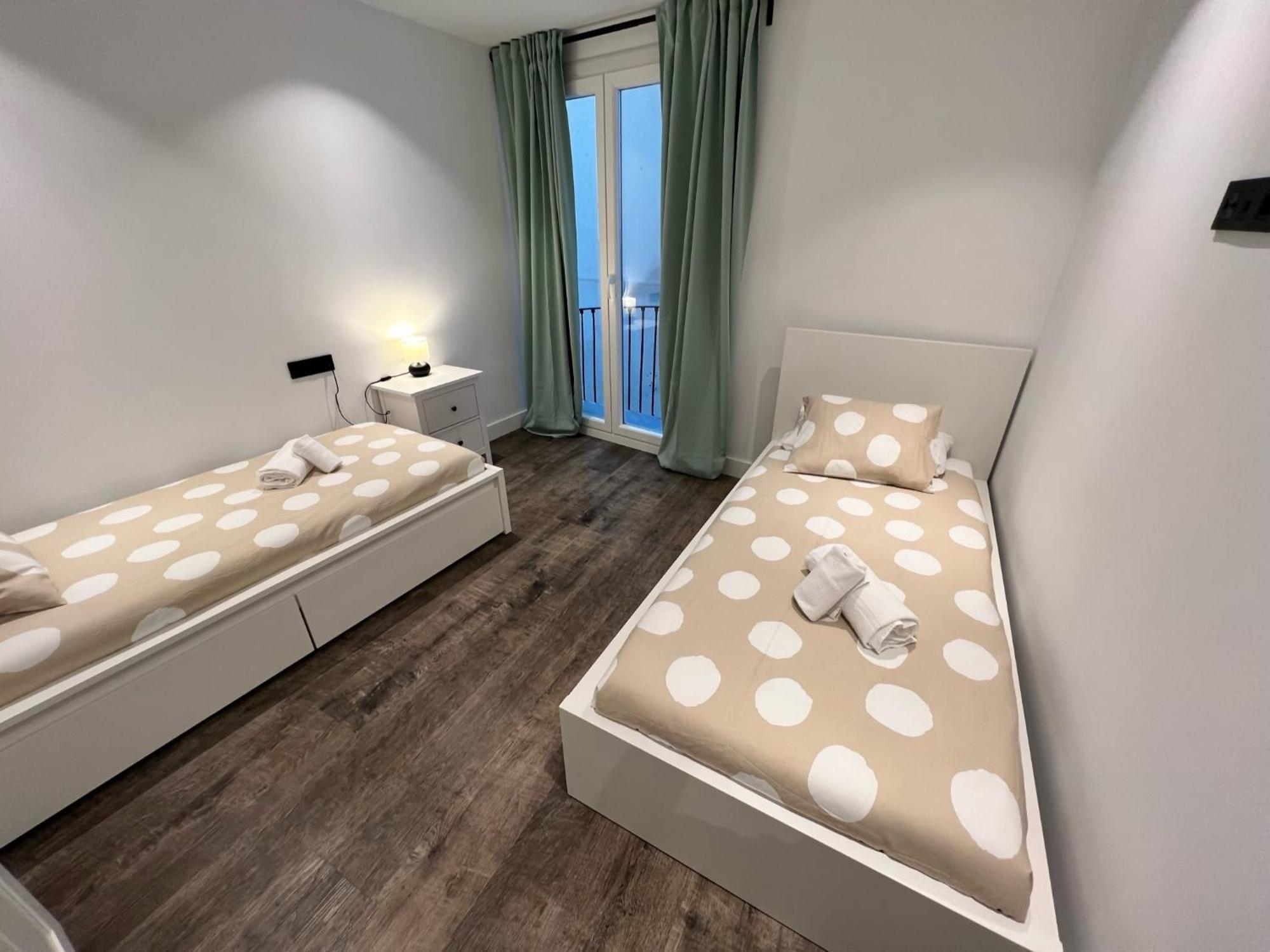 Apartamenticos El Tubo I سرقسطة المظهر الخارجي الصورة