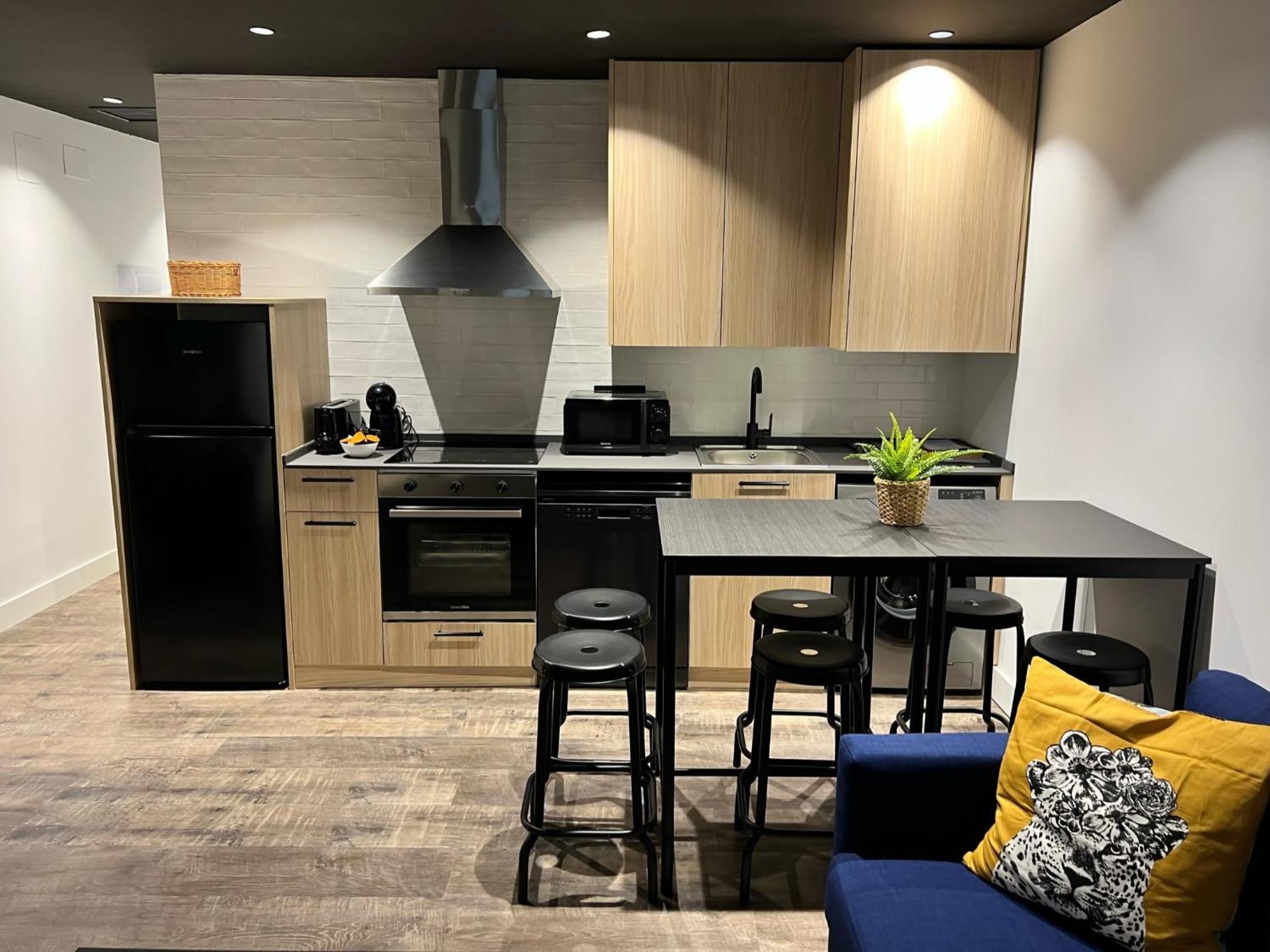 Apartamenticos El Tubo I سرقسطة المظهر الخارجي الصورة