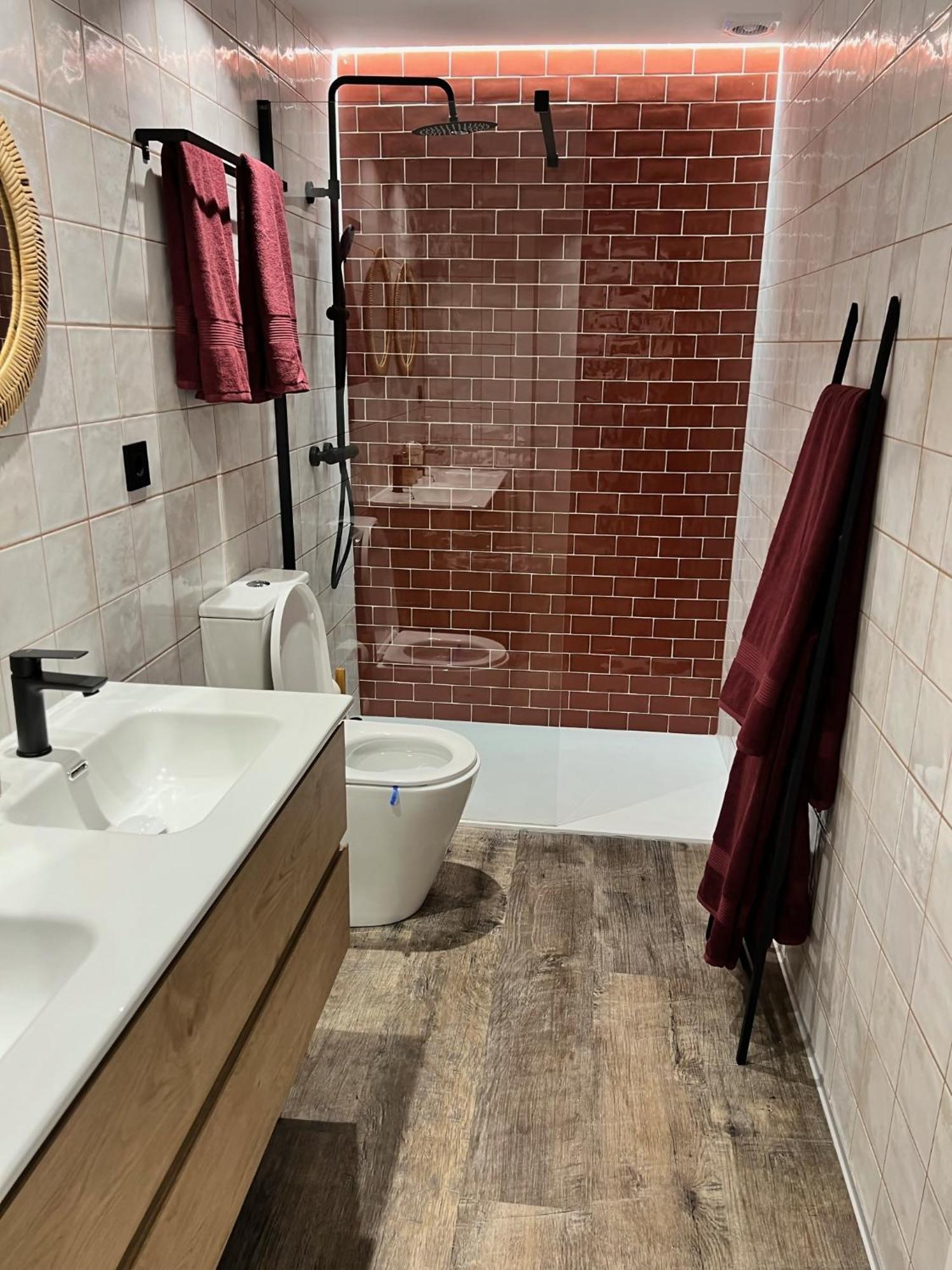 Apartamenticos El Tubo I سرقسطة المظهر الخارجي الصورة