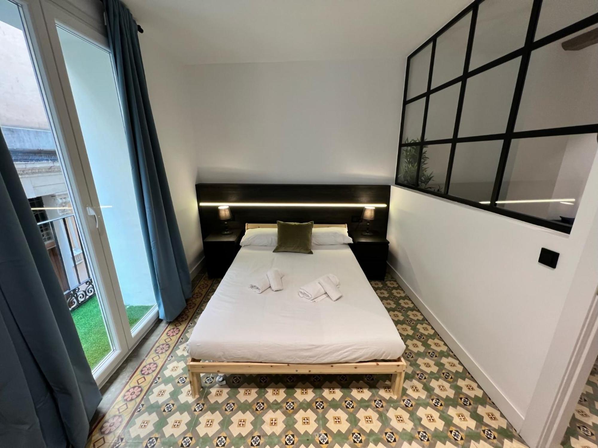Apartamenticos El Tubo I سرقسطة الغرفة الصورة