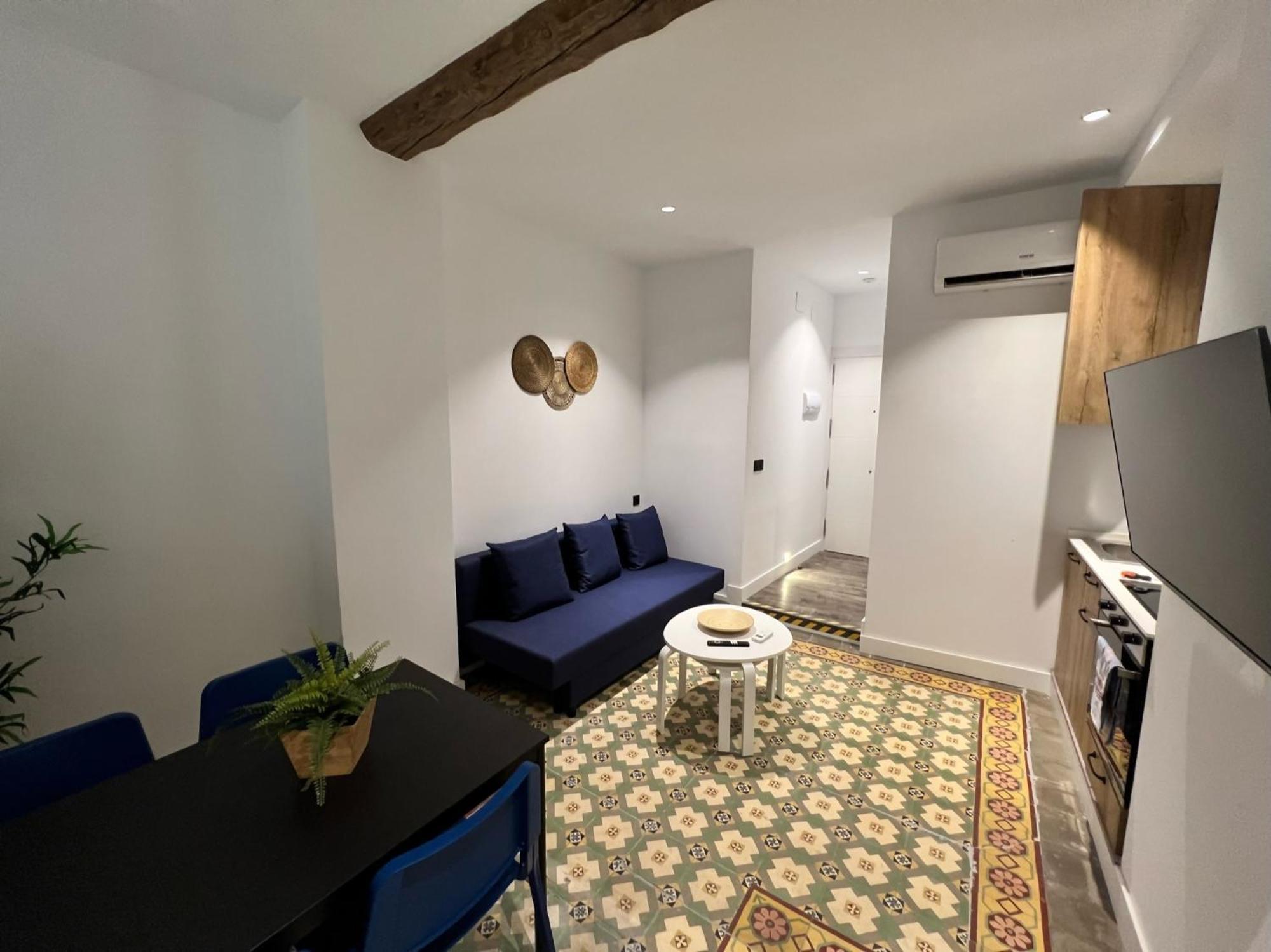 Apartamenticos El Tubo I سرقسطة الغرفة الصورة