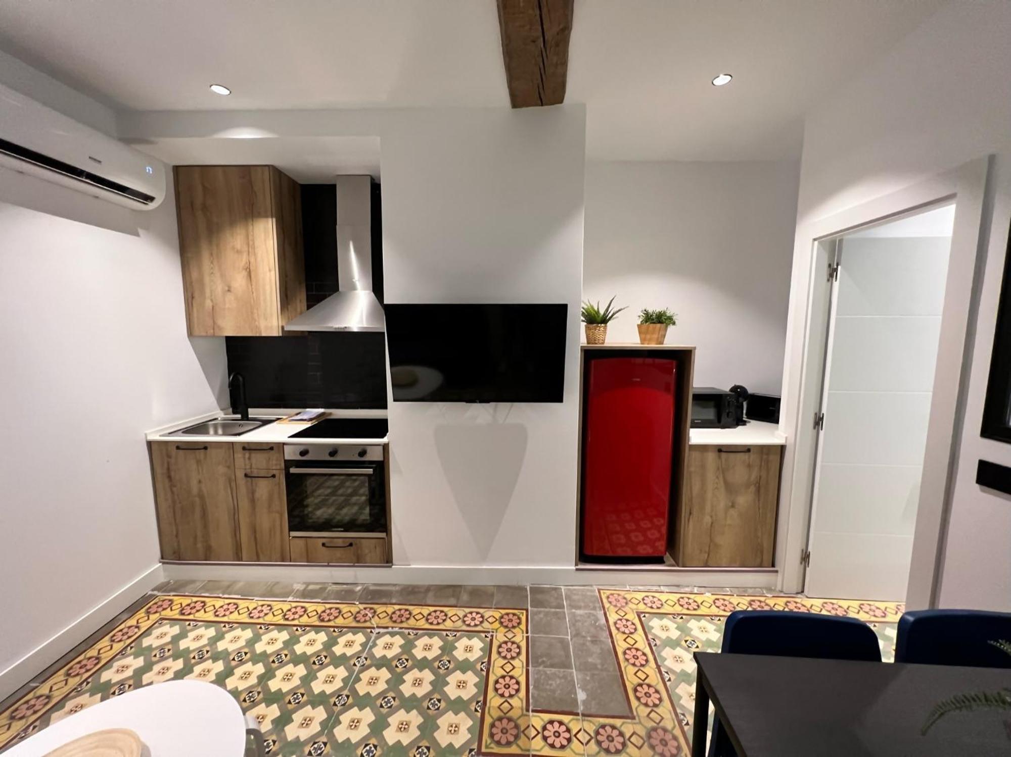 Apartamenticos El Tubo I سرقسطة الغرفة الصورة